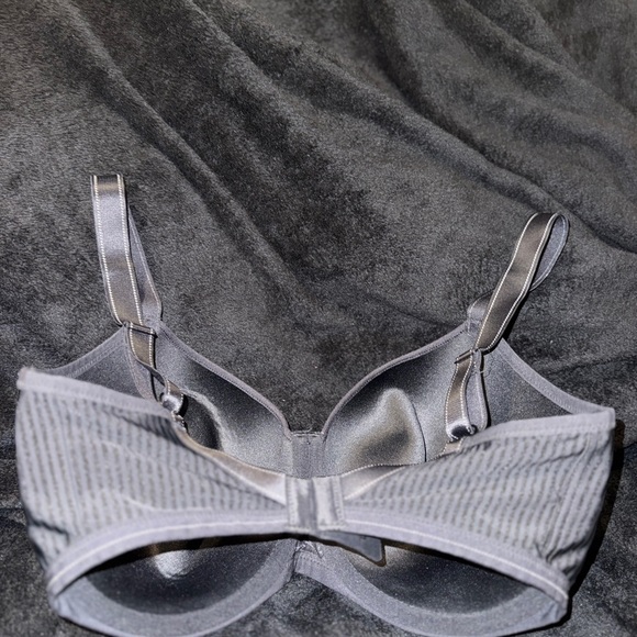 Freya Gray Striped Underwire Bra - Picture 6 of 11